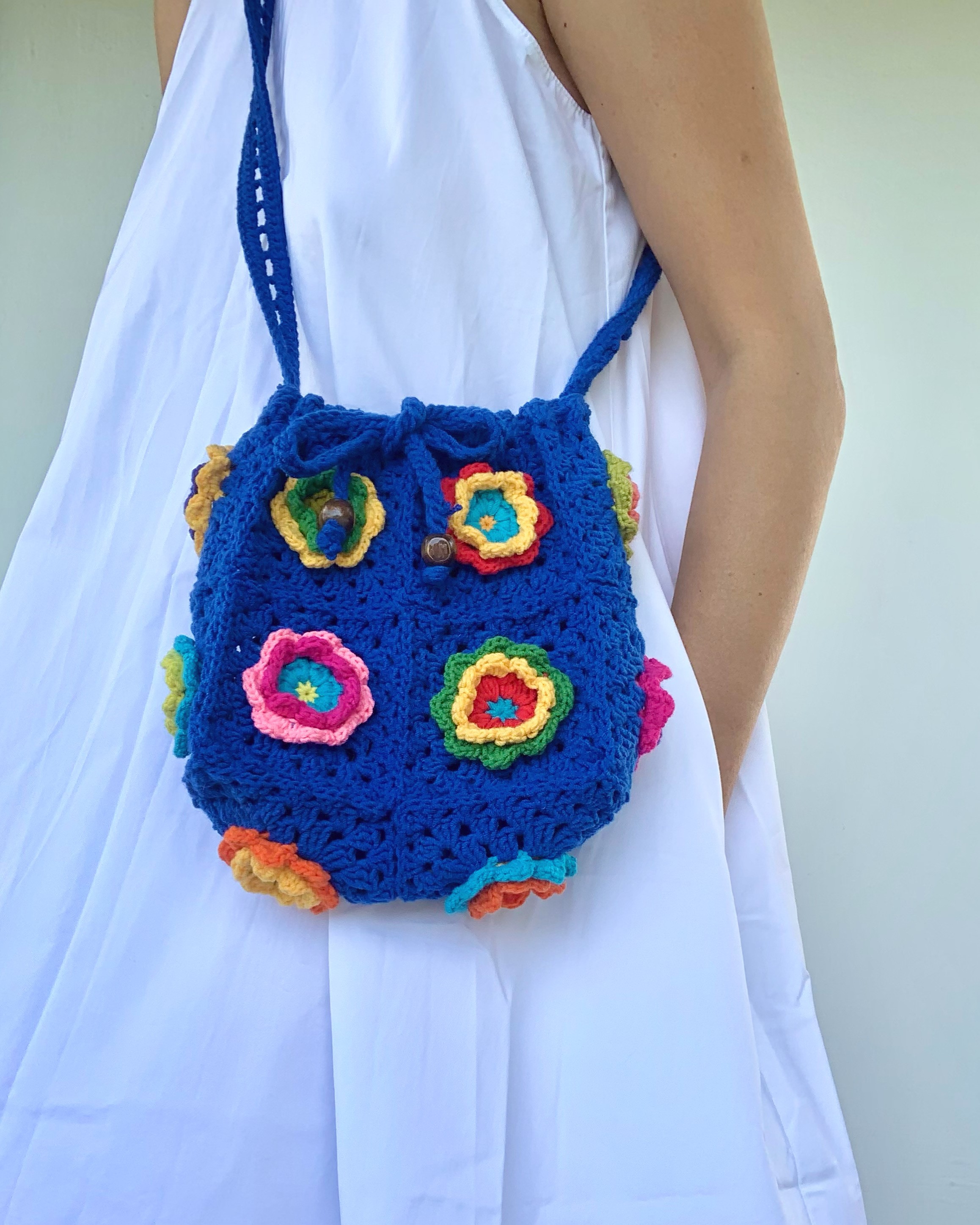 Kroşe Çiçekli Mini Çanta